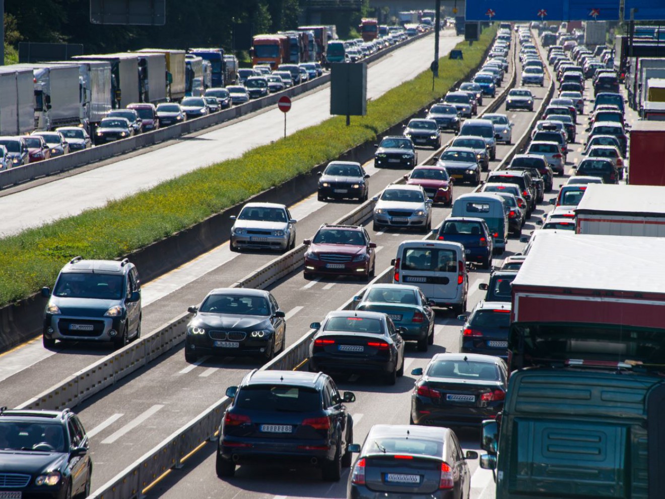 Więcej asfaltu nie zmniejsza korków