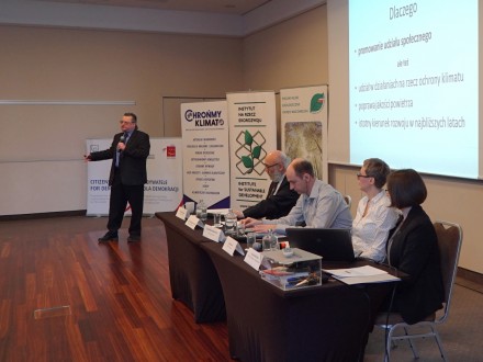 RELACJA: Jak ograniczać emisje zanieczyszczeń w gminach?