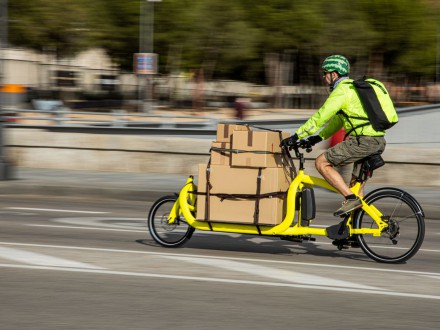 Postępy w rozwoju bezemisyjnej logistyki w europejskich miastach