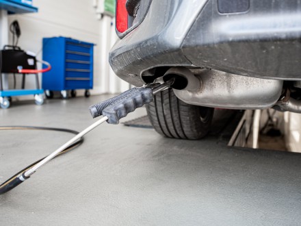 Zyski ważniejsze od zdrowia ludzi?