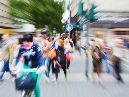 Apelujemy do władz Warszawy, Krakowa i Trójmiasta o bezemisyjny transport!